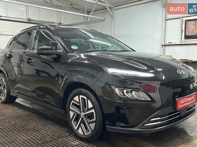 Черный Хендай Kona Electric, объемом двигателя 0 л и пробегом 80 тыс. км за 23100 $, фото 32 на Automoto.ua