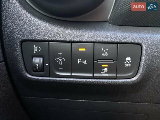 Чорний Хендай Kona Electric, об'ємом двигуна 0 л та пробігом 128 тис. км за 20000 $, фото 37 на Automoto.ua