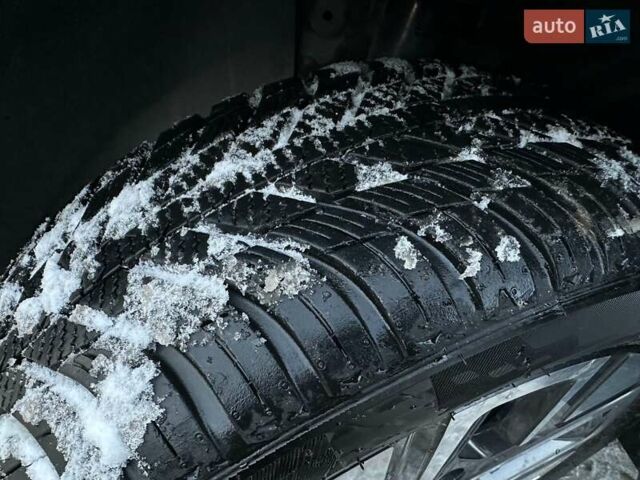 Черный Хендай Kona Electric, объемом двигателя 0 л и пробегом 80 тыс. км за 23100 $, фото 35 на Automoto.ua