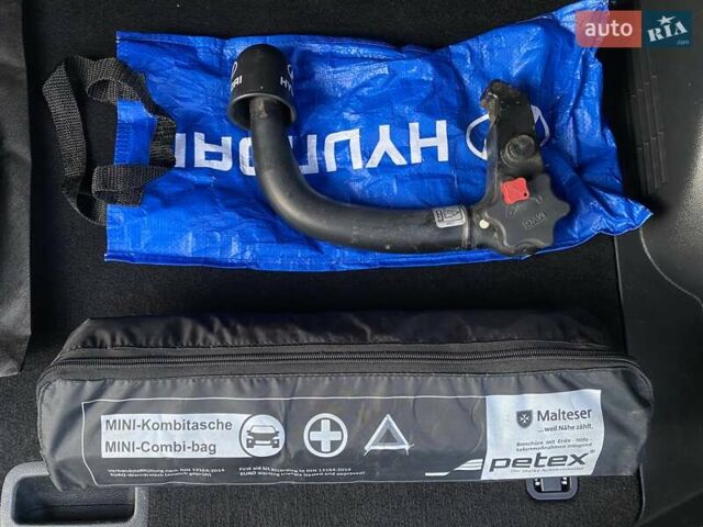 Чорний Хендай Kona Electric, об'ємом двигуна 0 л та пробігом 128 тис. км за 20000 $, фото 75 на Automoto.ua