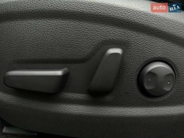 Черный Хендай Kona Electric, объемом двигателя 0 л и пробегом 45 тыс. км за 23700 $, фото 36 на Automoto.ua