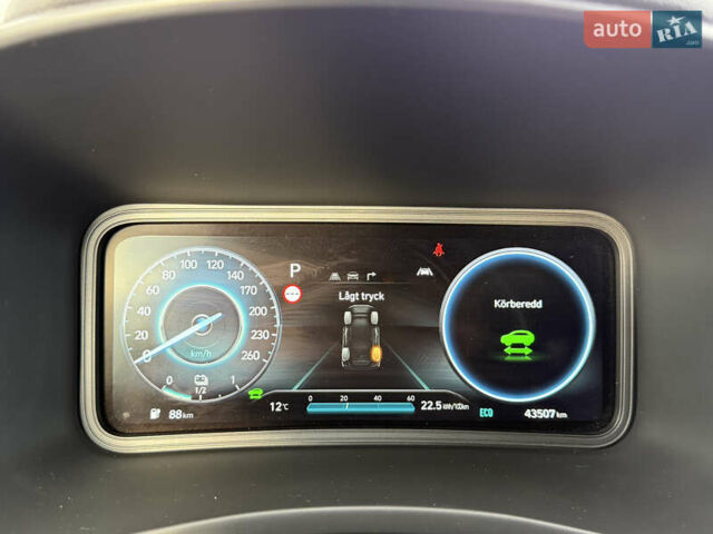 Черный Хендай Kona Electric, объемом двигателя 0 л и пробегом 43 тыс. км за 17300 $, фото 11 на Automoto.ua