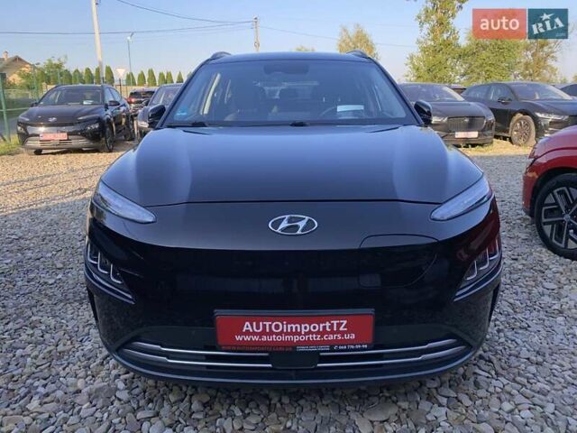 Чорний Хендай Kona Electric, об'ємом двигуна 0 л та пробігом 128 тис. км за 20000 $, фото 19 на Automoto.ua