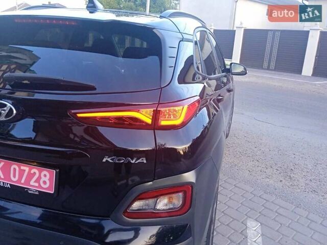Чорний Хендай Kona Electric, об'ємом двигуна 0 л та пробігом 97 тис. км за 18190 $, фото 34 на Automoto.ua