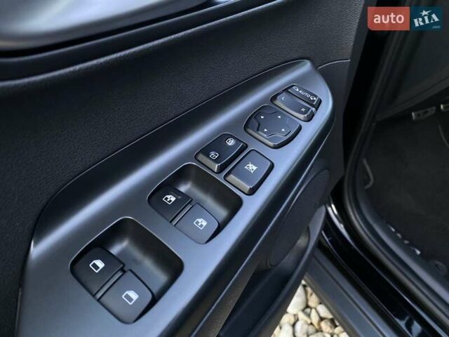 Чорний Хендай Kona Electric, об'ємом двигуна 0 л та пробігом 128 тис. км за 20000 $, фото 32 на Automoto.ua