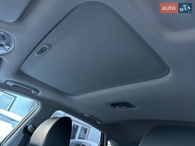 Черный Хендай Kona Electric, объемом двигателя 0 л и пробегом 80 тыс. км за 23100 $, фото 4 на Automoto.ua