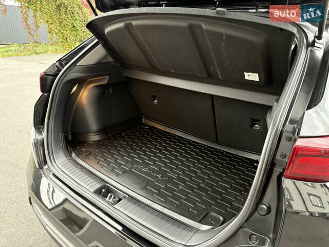 Черный Хендай Kona Electric, объемом двигателя 0 л и пробегом 30 тыс. км за 17200 $, фото 56 на Automoto.ua