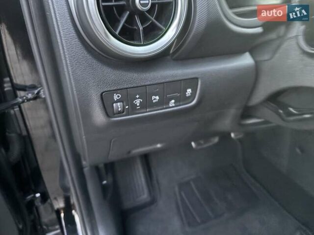 Чорний Хендай Kona Electric, об'ємом двигуна 0 л та пробігом 40 тис. км за 17900 $, фото 24 на Automoto.ua