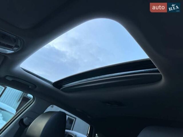 Черный Хендай Kona Electric, объемом двигателя 0 л и пробегом 80 тыс. км за 23100 $, фото 5 на Automoto.ua