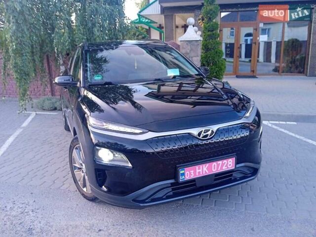 Чорний Хендай Kona Electric, об'ємом двигуна 0 л та пробігом 97 тис. км за 18190 $, фото 14 на Automoto.ua