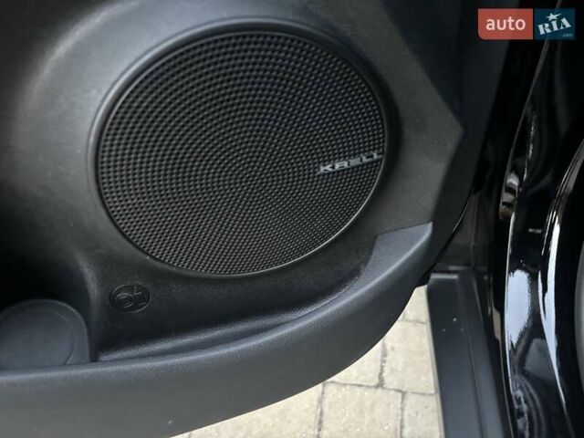 Чорний Хендай Kona Electric, об'ємом двигуна 0 л та пробігом 40 тис. км за 17900 $, фото 18 на Automoto.ua