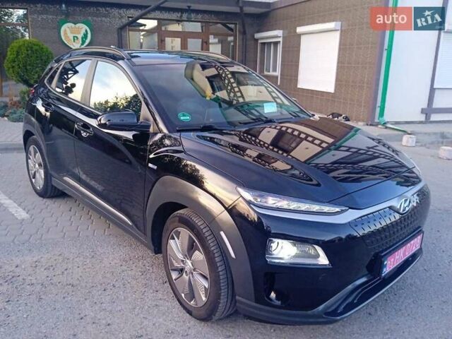 Чорний Хендай Kona Electric, об'ємом двигуна 0 л та пробігом 97 тис. км за 18190 $, фото 18 на Automoto.ua