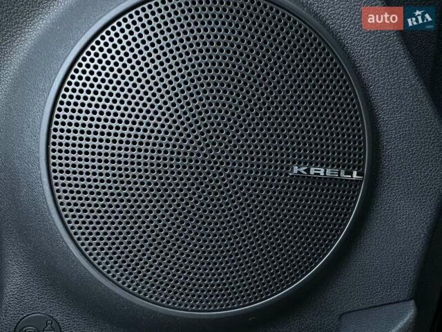 Черный Хендай Kona Electric, объемом двигателя 0 л и пробегом 80 тыс. км за 23100 $, фото 9 на Automoto.ua