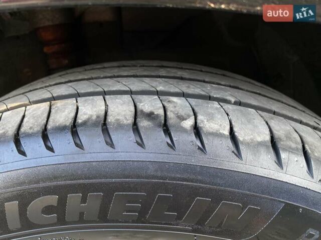 Чорний Хендай Kona Electric, об'ємом двигуна 0 л та пробігом 128 тис. км за 20000 $, фото 24 на Automoto.ua