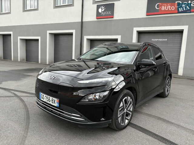 Черный Хендай Kona Electric, объемом двигателя 0 л и пробегом 30 тыс. км за 17200 $, фото 1 на Automoto.ua