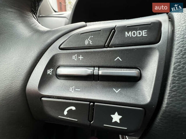 Черный Хендай Kona Electric, объемом двигателя 0 л и пробегом 73 тыс. км за 22699 $, фото 40 на Automoto.ua