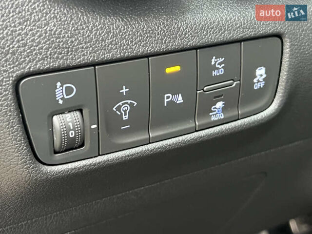 Черный Хендай Kona Electric, объемом двигателя 0 л и пробегом 73 тыс. км за 22699 $, фото 45 на Automoto.ua