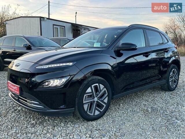 Черный Хендай Kona Electric, объемом двигателя 0 л и пробегом 86 тыс. км за 21500 $, фото 25 на Automoto.ua