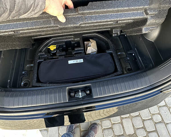 Чорний Хендай Kona Electric, об'ємом двигуна 0 л та пробігом 65 тис. км за 19500 $, фото 22 на Automoto.ua