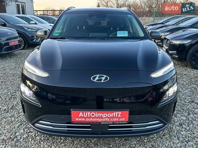 Черный Хендай Kona Electric, объемом двигателя 0 л и пробегом 86 тыс. км за 21500 $, фото 32 на Automoto.ua