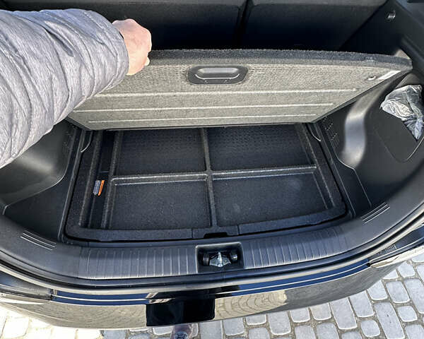 Чорний Хендай Kona Electric, об'ємом двигуна 0 л та пробігом 65 тис. км за 19500 $, фото 21 на Automoto.ua