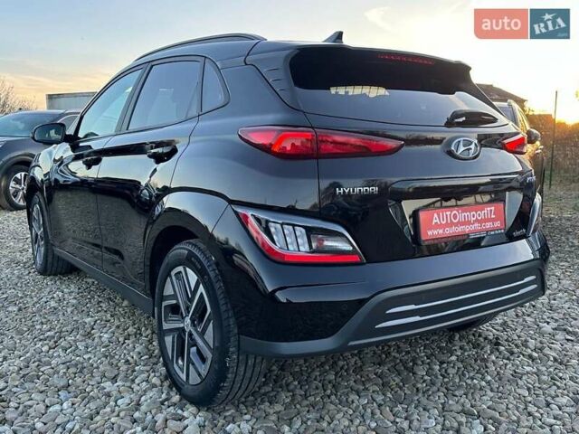 Черный Хендай Kona Electric, объемом двигателя 0 л и пробегом 86 тыс. км за 21500 $, фото 27 на Automoto.ua