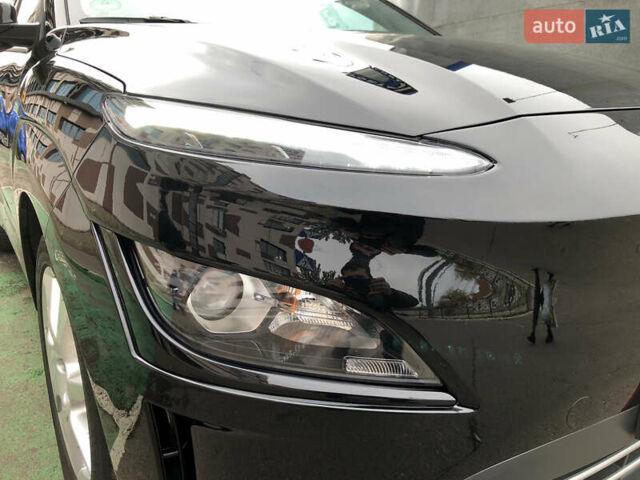 Черный Хендай Kona Electric, объемом двигателя 0 л и пробегом 30 тыс. км за 16000 $, фото 34 на Automoto.ua