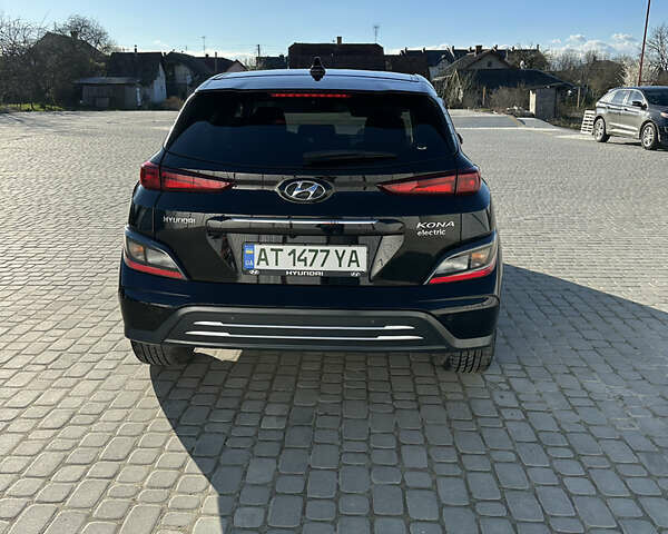 Чорний Хендай Kona Electric, об'ємом двигуна 0 л та пробігом 65 тис. км за 19500 $, фото 9 на Automoto.ua
