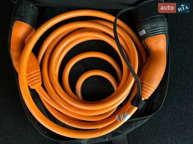 Черный Хендай Kona Electric, объемом двигателя 0 л и пробегом 86 тыс. км за 21500 $, фото 79 на Automoto.ua