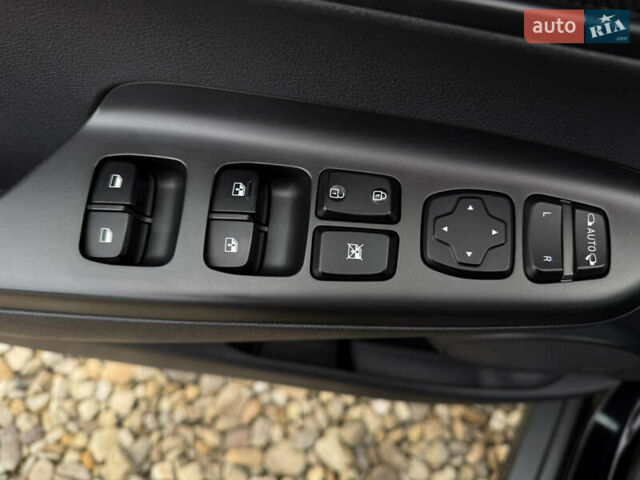 Черный Хендай Kona Electric, объемом двигателя 0 л и пробегом 83 тыс. км за 20700 $, фото 31 на Automoto.ua