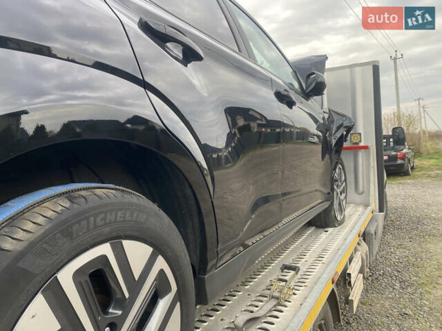 Черный Хендай Kona Electric, объемом двигателя 0 л и пробегом 40 тыс. км за 5000 $, фото 2 на Automoto.ua