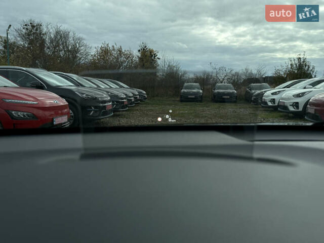 Черный Хендай Kona Electric, объемом двигателя 0 л и пробегом 83 тыс. км за 20900 $, фото 39 на Automoto.ua