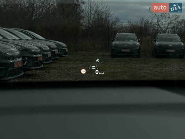 Черный Хендай Kona Electric, объемом двигателя 0 л и пробегом 83 тыс. км за 20700 $, фото 40 на Automoto.ua