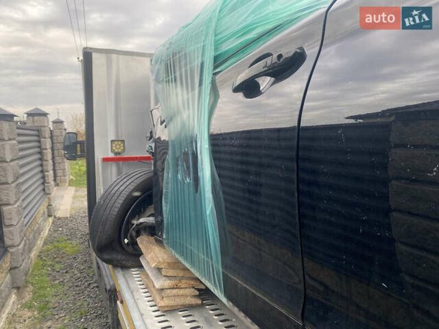 Черный Хендай Kona Electric, объемом двигателя 0 л и пробегом 40 тыс. км за 5000 $, фото 6 на Automoto.ua