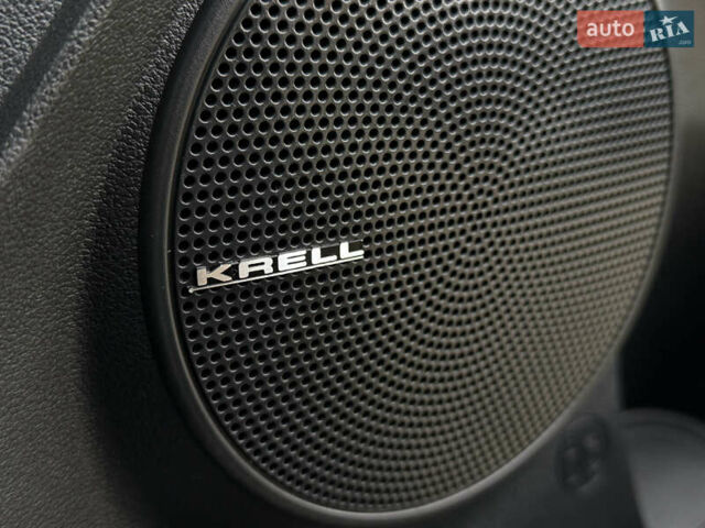 Черный Хендай Kona Electric, объемом двигателя 0 л и пробегом 83 тыс. км за 20900 $, фото 87 на Automoto.ua