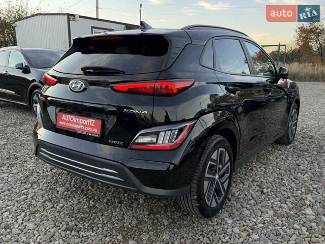 Черный Хендай Kona Electric, объемом двигателя 0 л и пробегом 83 тыс. км за 20900 $, фото 18 на Automoto.ua