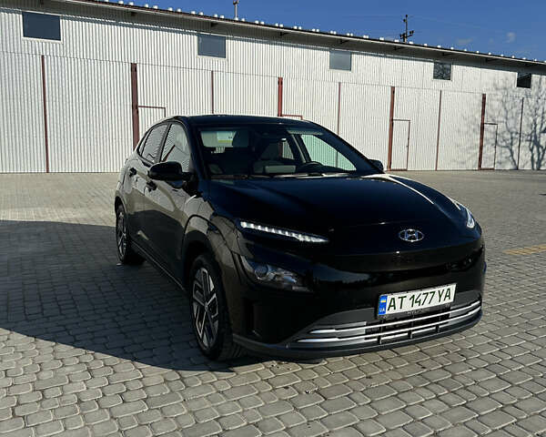 Чорний Хендай Kona Electric, об'ємом двигуна 0 л та пробігом 65 тис. км за 19500 $, фото 4 на Automoto.ua