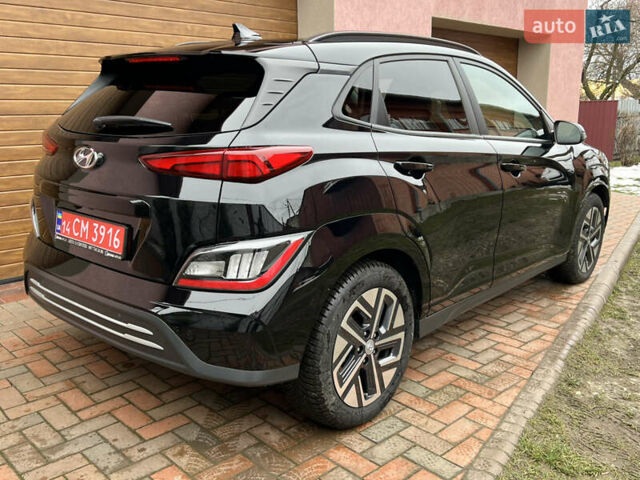 Черный Хендай Kona Electric, объемом двигателя 0 л и пробегом 73 тыс. км за 22699 $, фото 8 на Automoto.ua