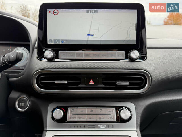 Черный Хендай Kona Electric, объемом двигателя 0 л и пробегом 83 тыс. км за 20700 $, фото 54 на Automoto.ua