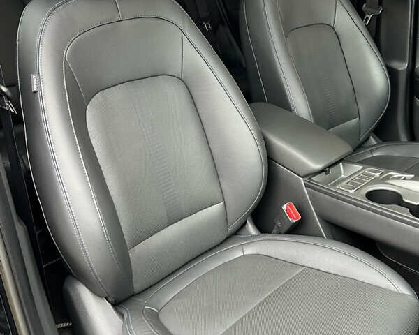 Черный Хендай Kona Electric, объемом двигателя 0 л и пробегом 73 тыс. км за 22699 $, фото 79 на Automoto.ua