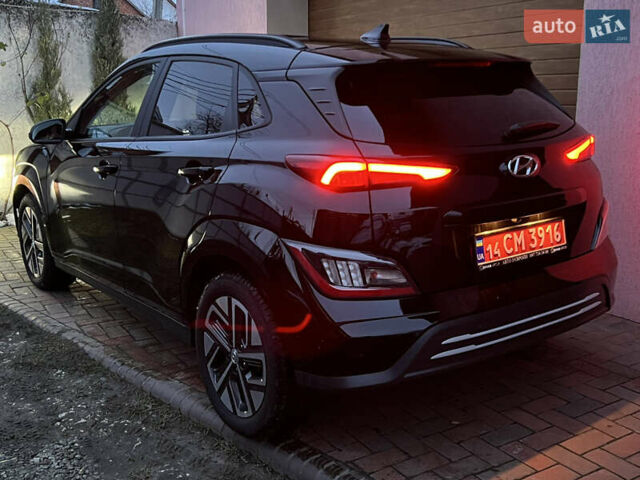 Черный Хендай Kona Electric, объемом двигателя 0 л и пробегом 73 тыс. км за 22699 $, фото 31 на Automoto.ua