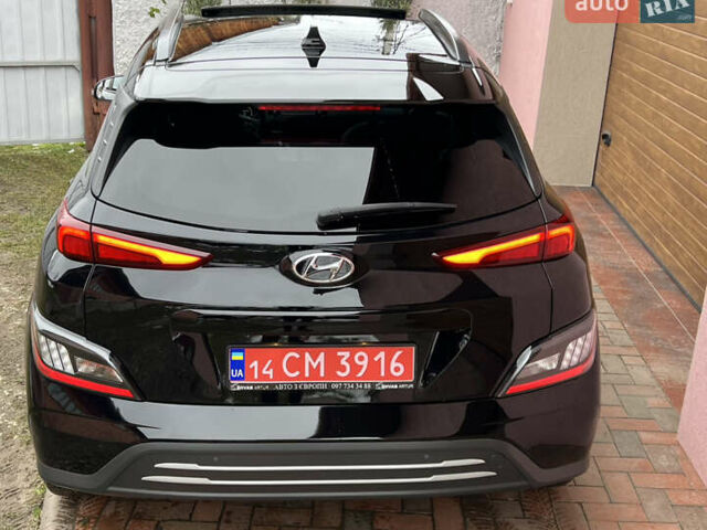 Черный Хендай Kona Electric, объемом двигателя 0 л и пробегом 73 тыс. км за 22699 $, фото 18 на Automoto.ua
