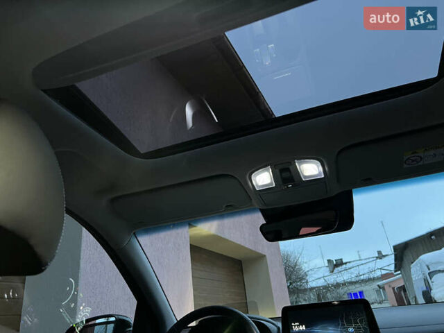 Черный Хендай Kona Electric, объемом двигателя 0 л и пробегом 73 тыс. км за 22699 $, фото 60 на Automoto.ua