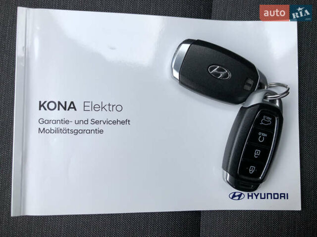 Черный Хендай Kona Electric, объемом двигателя 0 л и пробегом 30 тыс. км за 16000 $, фото 39 на Automoto.ua