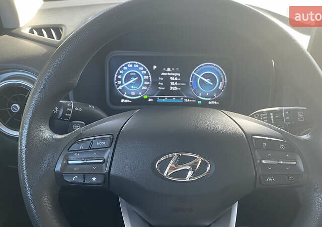 Черный Хендай Kona Electric, объемом двигателя 0 л и пробегом 64 тыс. км за 19700 $, фото 14 на Automoto.ua