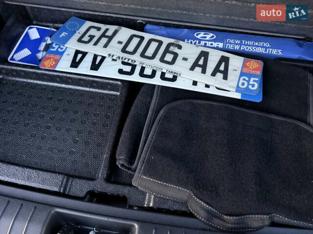 Чорний Хендай Kona Electric, об'ємом двигуна 0 л та пробігом 44 тис. км за 16999 $, фото 22 на Automoto.ua