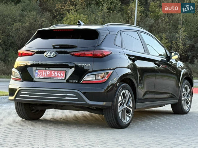 Чорний Хендай Kona Electric, об'ємом двигуна 0 л та пробігом 44 тис. км за 16999 $, фото 1 на Automoto.ua