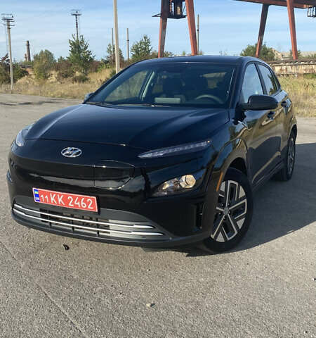 Черный Хендай Kona Electric, объемом двигателя 0 л и пробегом 64 тыс. км за 19700 $, фото 6 на Automoto.ua