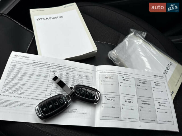 Черный Хендай Kona Electric, объемом двигателя 0 л и пробегом 20 тыс. км за 16999 $, фото 27 на Automoto.ua