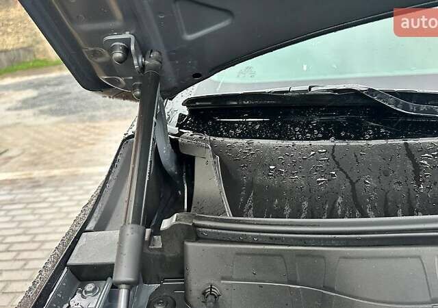 Черный Хендай Kona Electric, объемом двигателя 0 л и пробегом 46 тыс. км за 23600 $, фото 13 на Automoto.ua